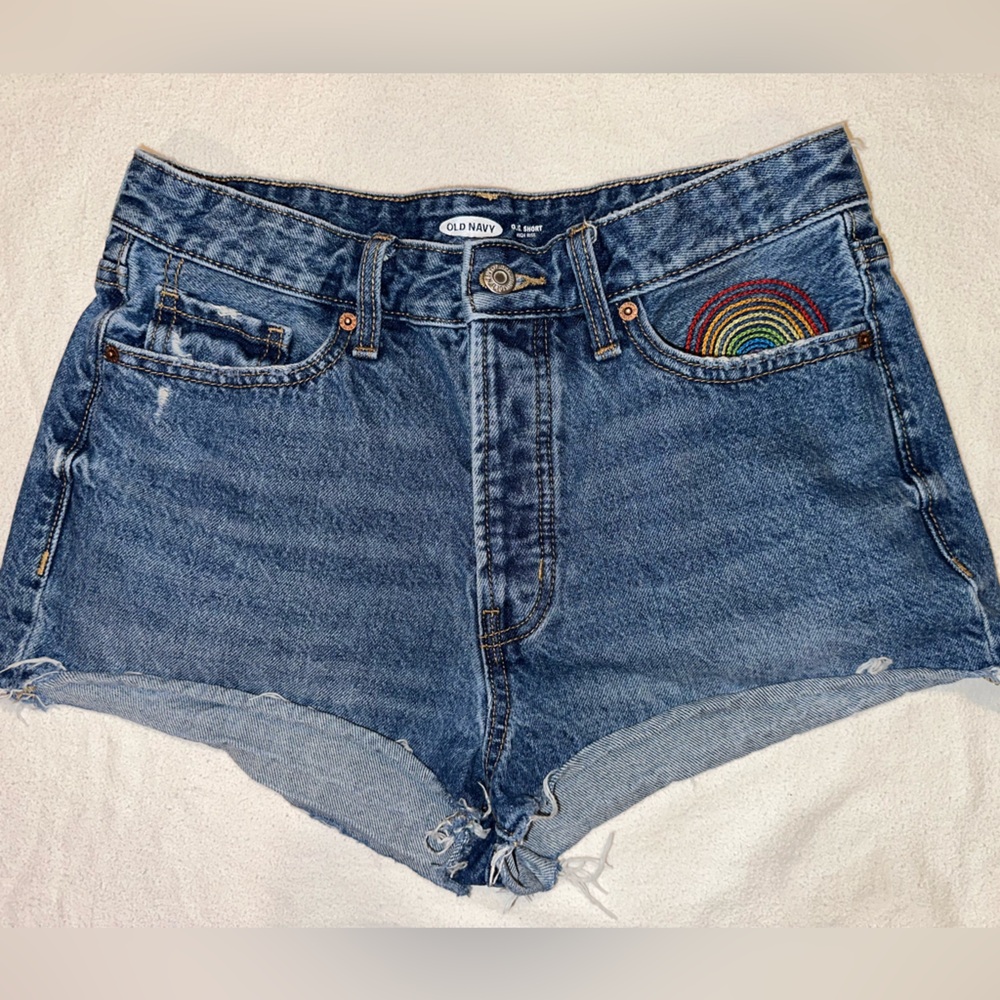 Old Navy Rainbow OG Jean Shorts - High-Rise Distressed Denim, Size 8 100% Cotton